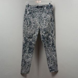 Express Abstract Alligator Print Gray & White Pants Stretch Skinny Jeans Size 6R